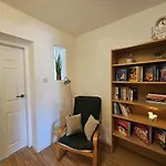 Holiday home Yucca Kendal